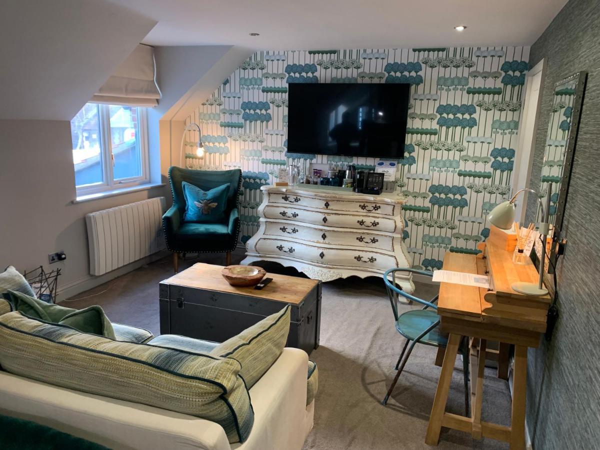No33 Thornham Boutique Suites Экстерьер фото